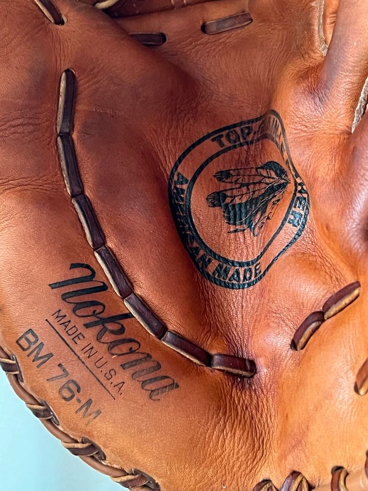 Nokona USA Baseball-Handschuh Leder handgefertigt in Neustadt an der Aisch