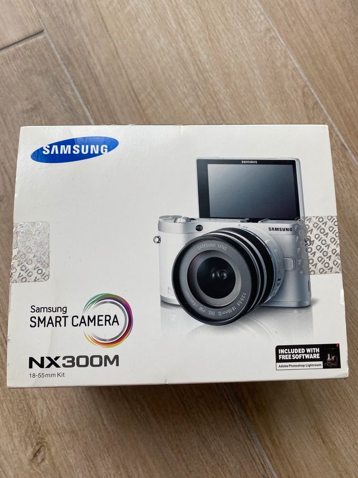 Samsung Kamera u. Zubehör, SD Karten 1 mal benutz, ca 550 € in Tauberbischofsheim