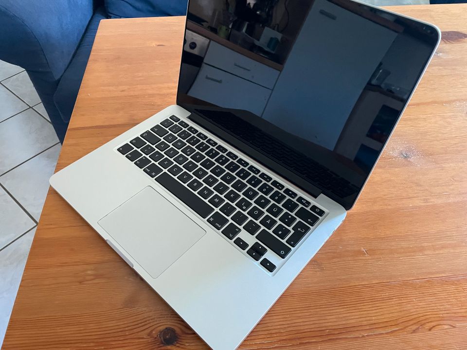 MacBook Pro 2015 13" in Overath