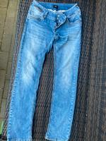 LTB Jonquil 30/34 mid rise slim straight Waschung 52150 Schleswig-Holstein - Fargau-Pratjau Vorschau