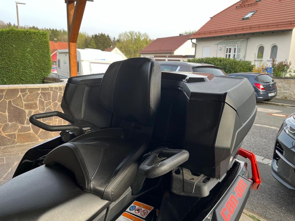 Can am Outlander Max 650 XT in Altdorf bei Nürnberg