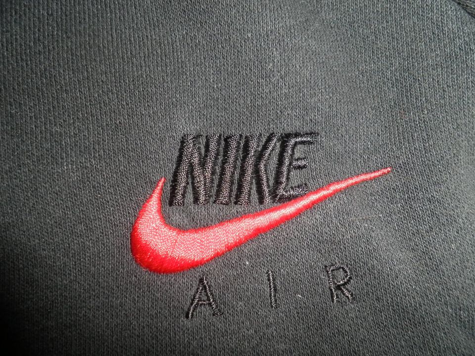 Nike Air Sweatshirt Gr.XL vintage 90er in Saarbrücken
