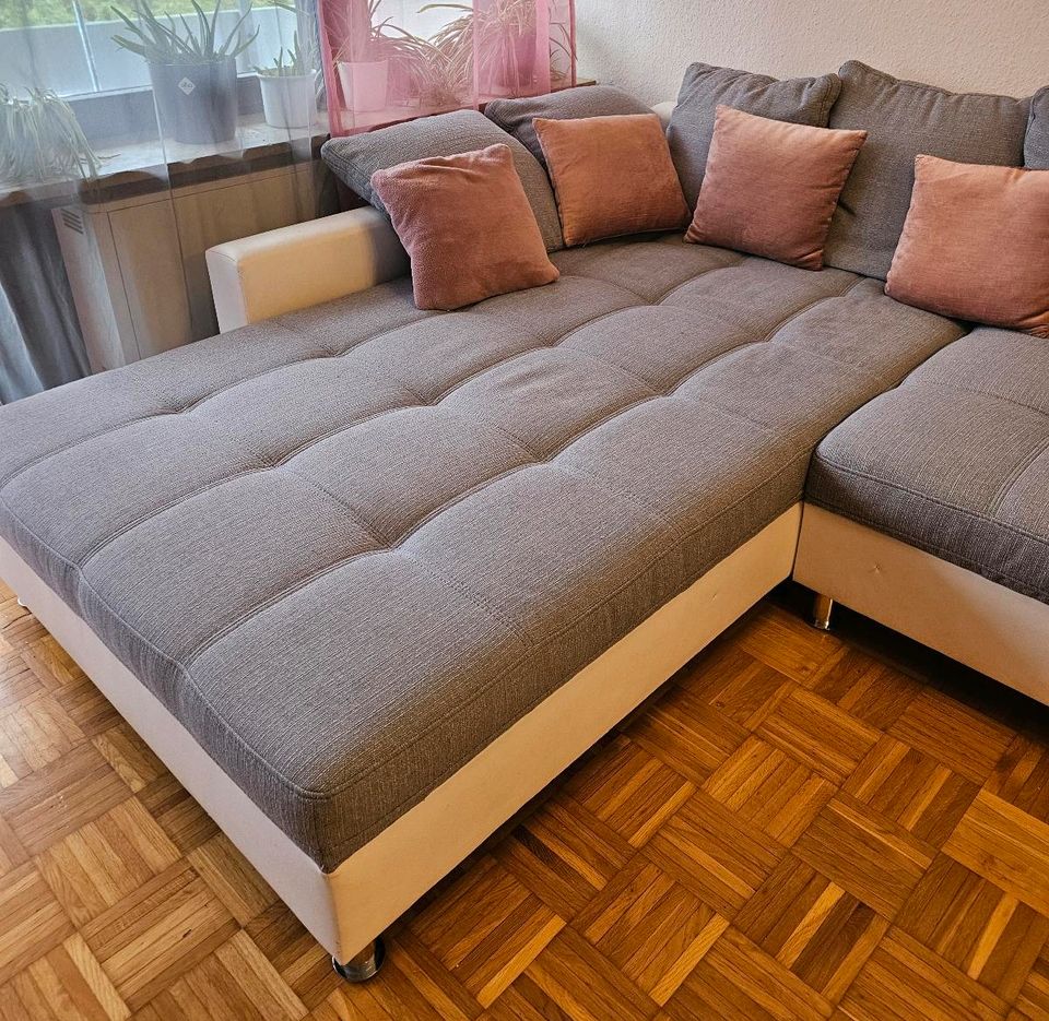 Sofa / Couch / L - Sofa in Kulmbach