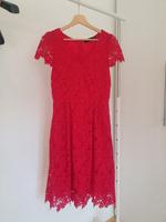 Hallhuber-Kleid aus Spitze Hessen - Wiesbaden Vorschau