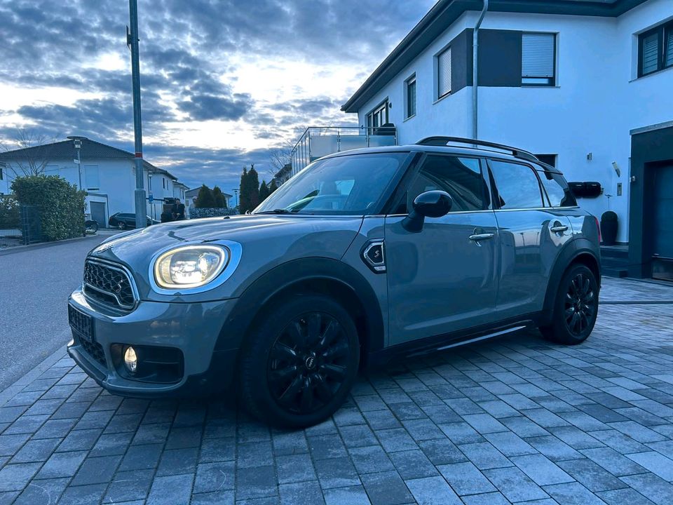 Mini Cooper S Countryman in Oedheim