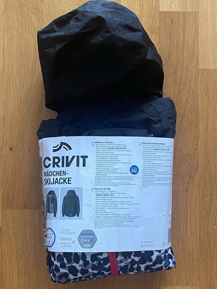 Crivit Skijacke Mädchen Girl Unisex 122/128 in Leipzig