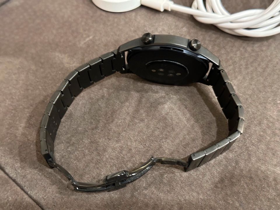 Huawei GT2 + TITAN Armband UHR Smartwatch + Ladekabel. in Herne