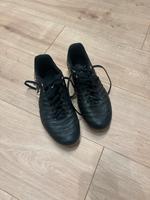 Fußballschuhe Nike Tiempo Kunstrasen 40,5 Kunstleder Kreis Pinneberg - Klein Offenseth-Sparrieshoop Vorschau