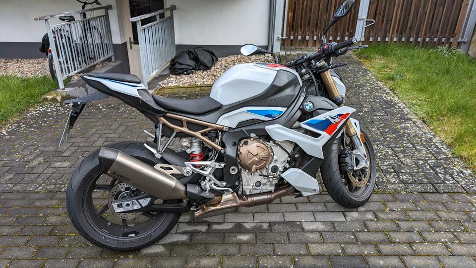 BMW S1000R in Königswinter