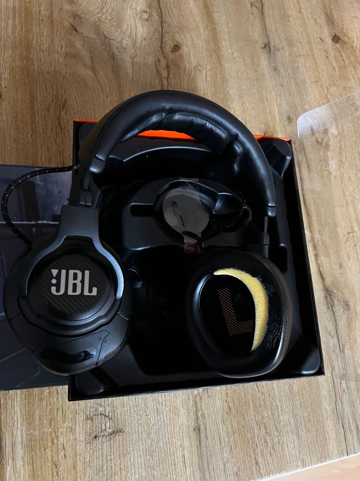Jbl Quantum One / Gaming Headset in Dortmund