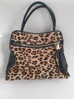 Leder Hand  Tasche mit Leo print Berlin - Wilmersdorf Vorschau