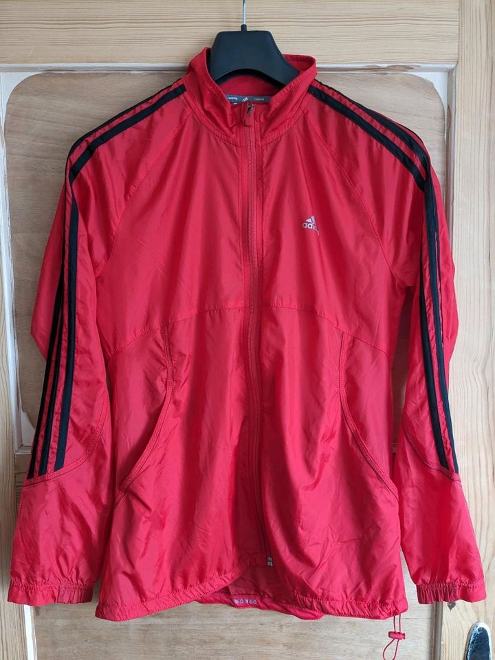 Adidas Laufjacke Windbreaker Neu Ungetragen Gr. 36 in Waren (Müritz)