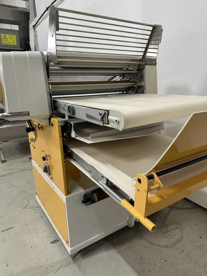 Ausrollmaschine Seewer Rondo SKO 68 Kombi Teigausrollmaschine in Mörfelden-Walldorf