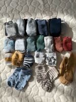 Diverse Baby Socken von Gr 14-20 Schleswig-Holstein - Kaltenkirchen Vorschau