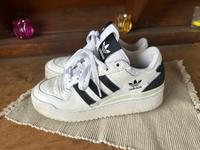 Adidas Sneaker 38 2/3 Baden-Württemberg - Offenburg Vorschau