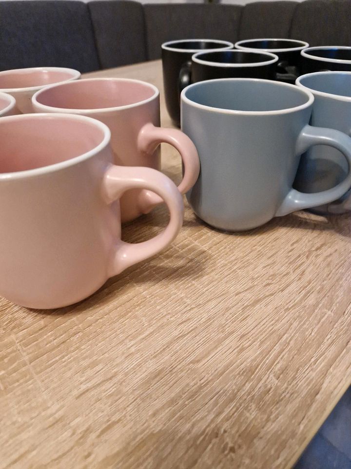 10 Tassen rosa, grau und schwarz in Sachsen - Krostitz | eBay Kleinanzeigen  ist jetzt Kleinanzeigen