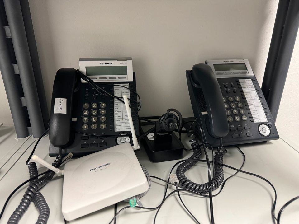 Panasonic KX-TDE 100 inkl. 16 Systemtelefone und 6 Mobilteile in Bochum