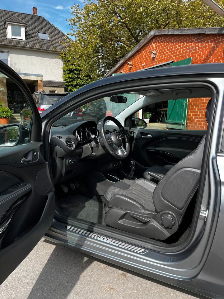 Opel Adam 1.2 / TÜV 04/26 (Panoramadach) /8Fach bereift in Versmold