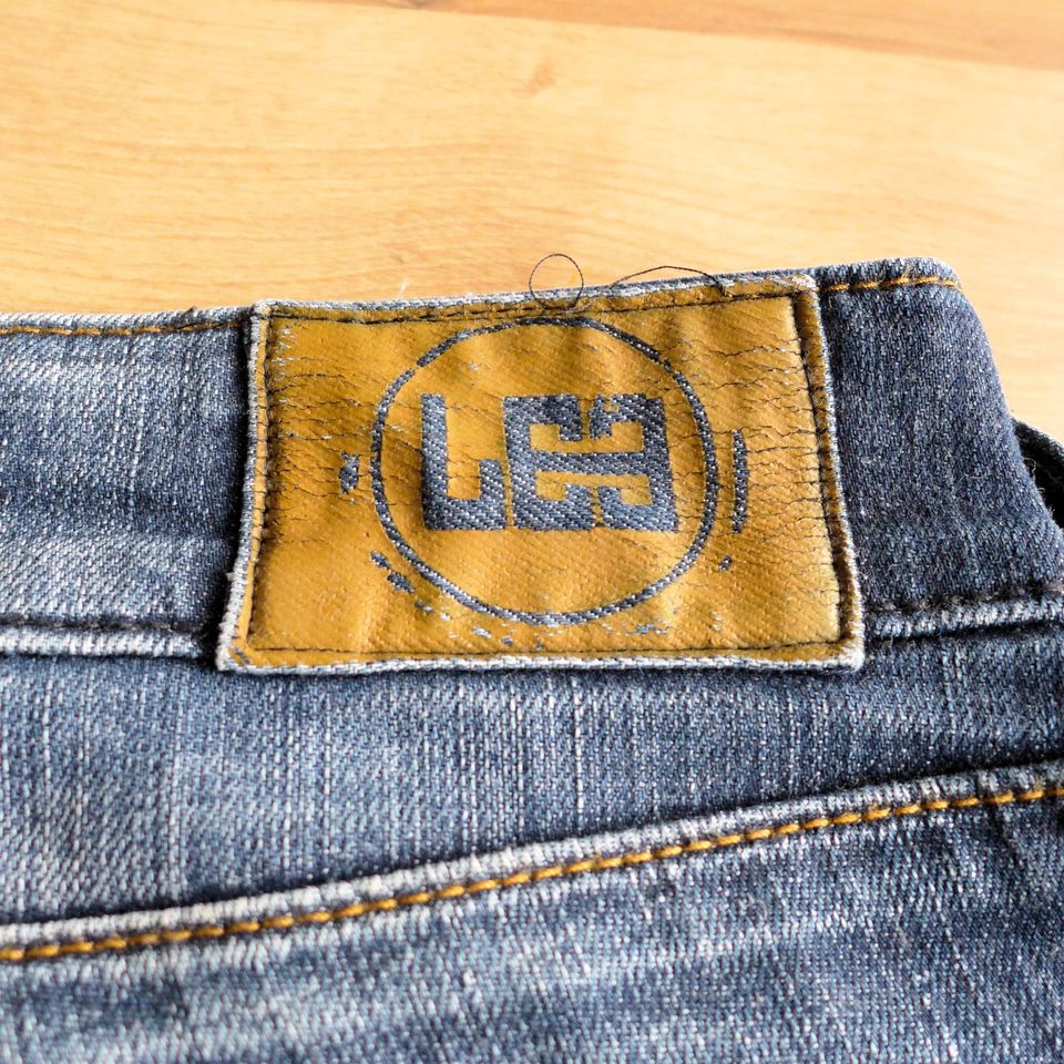 LEƎ Jeans, LYNN CURVE 32/33, W32 L32 guter Zustand unisex in Kahl am Main