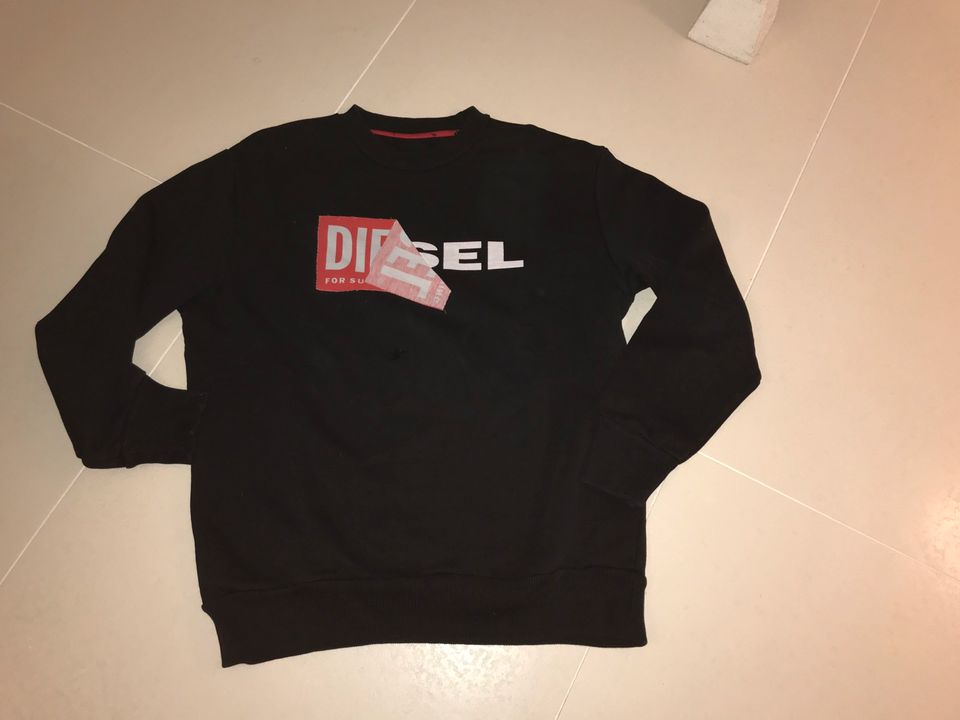 Diesel Sweater Kapuzenshirt Pulli in der Größe S schwarz in Dinslaken