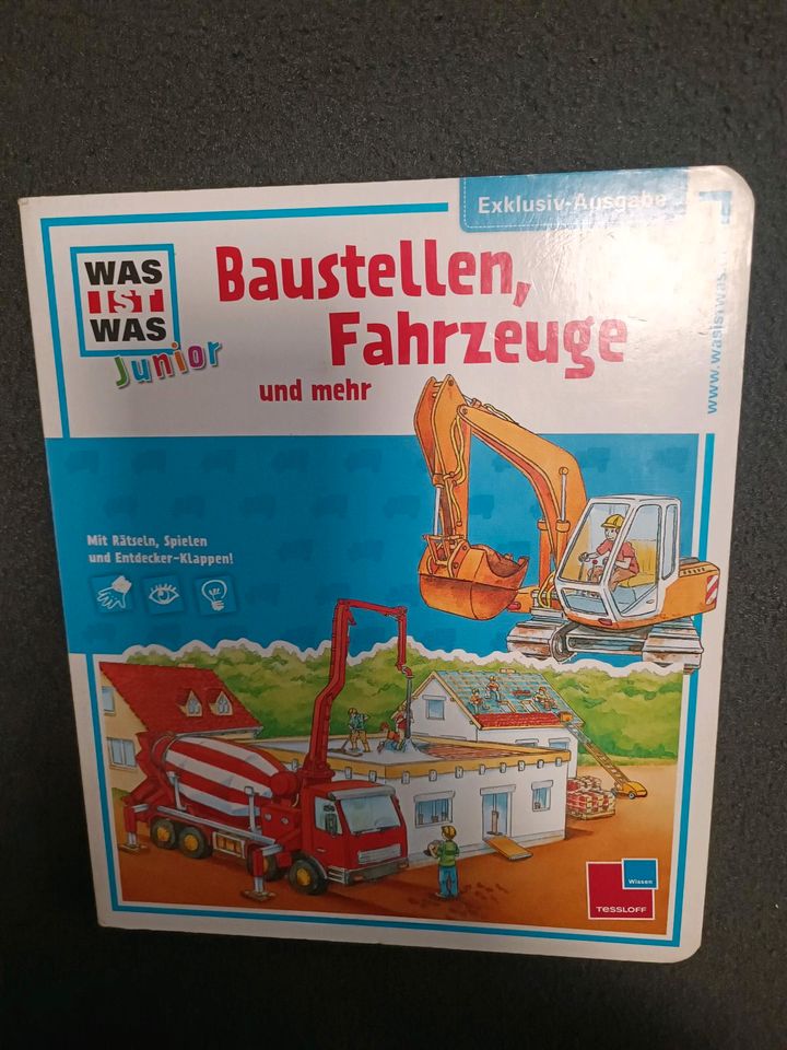 Baustellen und Fahrzeuge in Lehre