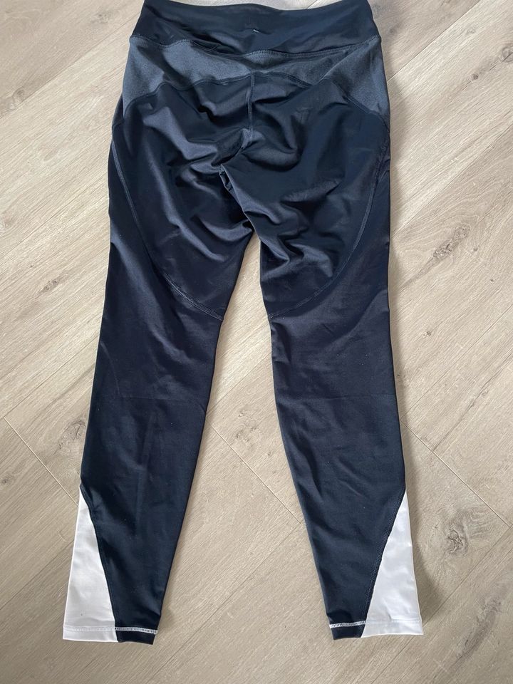 Sporthose Leggings H&M in L in Sinzheim