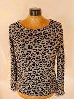 Leoprint grau schwarz Shirt Naf Naf weich schöne Details Sachsen - Zwickau Vorschau