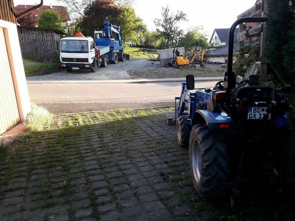 Aushub,Baggerarbeiten,Baumaschinen- und Baggervermietung,Bagger in Hochdorf (Riß)