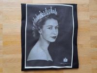 Queen Elizabeth II (1926 – 2022) - T-Shirt neu und ungetragen Baden-Württemberg - Ingersheim Vorschau