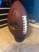 Wilson American Football NFL DUKE REPLICA WTF1825 + Ständer NEU Nordrhein-Westfalen - Bergisch Gladbach Vorschau