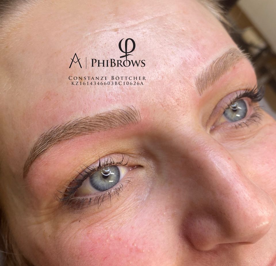 Permanent Make-up/microblading härchenzeichnung in Berlin