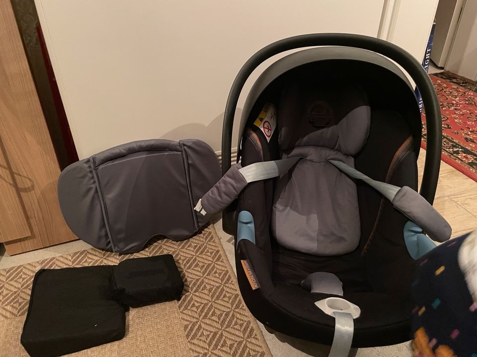 Cybex / Babyschale / Babysitz / Autositz / Kindersitz in Nürnberg (Mittelfr)