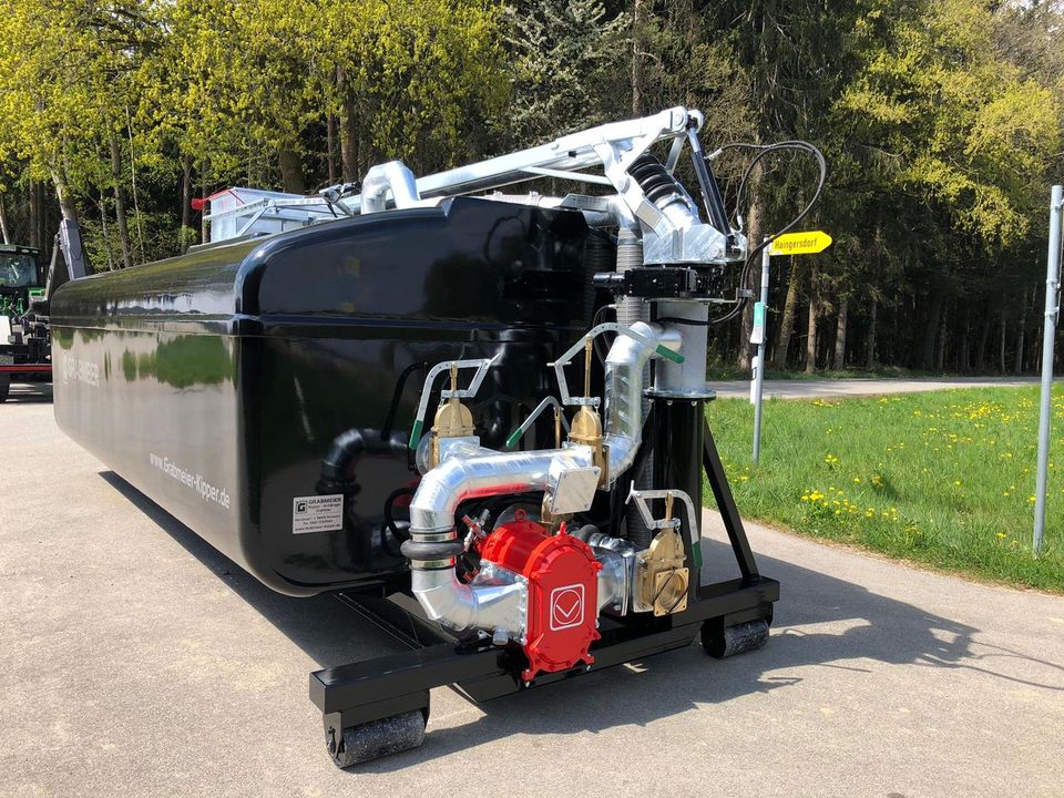 Tank für BDF Wechselbrücke Häckselwagen Güllefass in Osterberg