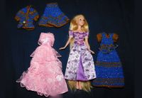 Barbie-Puppe Rapunzel + 3 zusätzliche Outfits Niedersachsen - Einbeck Vorschau