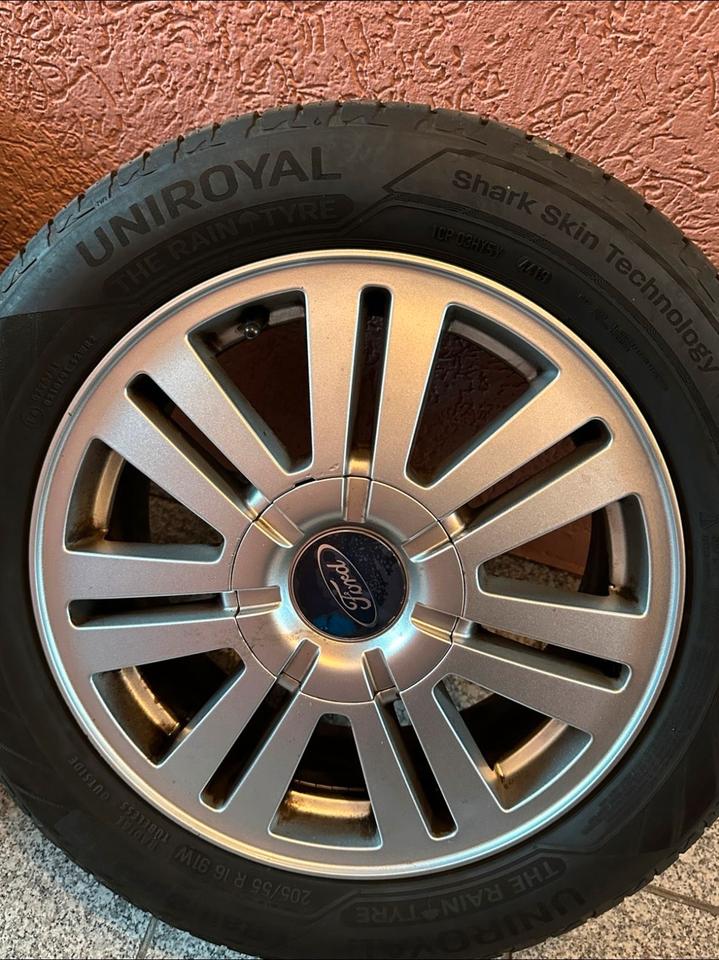 4x Ford C Max Alufelgen 16 Zoll 205/55/16 Marke Uniroyal in Oberhausen