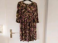 COMMA Kleid 34 XS Oliv Khaki Bunt Blumen Hängerchen Vintage Retro Niedersachsen - Jork Vorschau