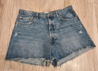 Super schöne ZARA Jeans Shorts Größe 42 MEX 32 Hose *** TOP *** Berlin - Reinickendorf Vorschau