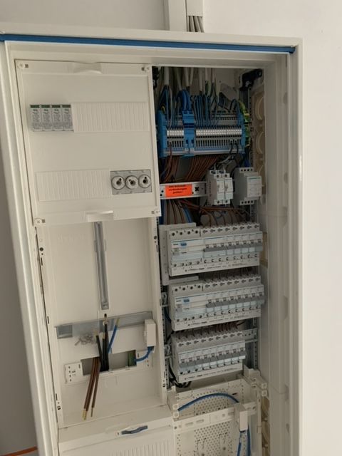 Elektriker// Wallbox// KNX// Altbau// Rohbau in Lippstadt