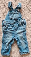 Süße GAP Jeans Latzhose Gr. 80 (12-18 Monate) Berlin - Schöneberg Vorschau