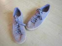 Fliederfarbene Puma Leder Sneaker Gr.41 Hessen - Ober-Mörlen Vorschau