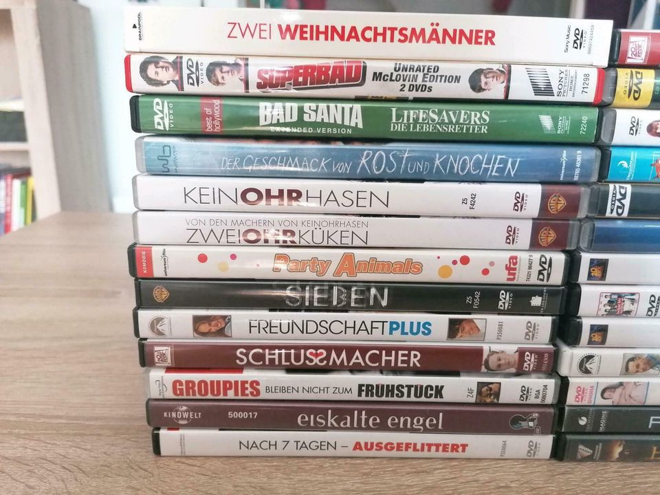 26 DVDs (Action, Drama, Komödien) in Erlenbach