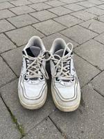 Karl kani Schuhe weiß Größe 43 Baden-Württemberg - Leingarten Vorschau