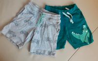 ❤ H&M C&A bequeme Shorts kurze Hosen grau türkis 122 Bayern - Regensburg Vorschau