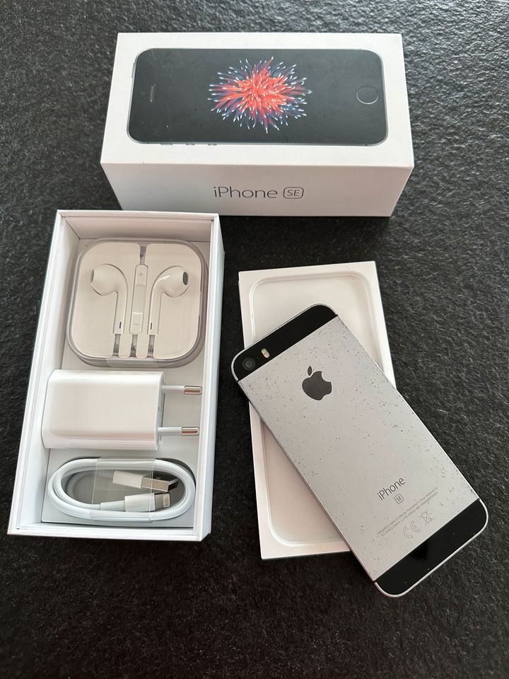 iPhone SE (2016), 128 GB in Harburg (Schwaben)