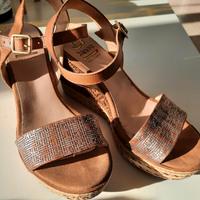 KANNA Keilsandalen Wedges Plateau Sandalen braun gold Gr. 38 Köln - Ehrenfeld Vorschau
