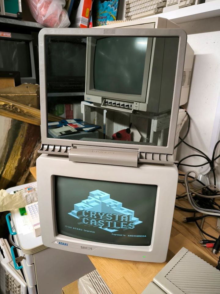 Atari 1040 STf Computer + SM 124 Monitor in Gönnheim