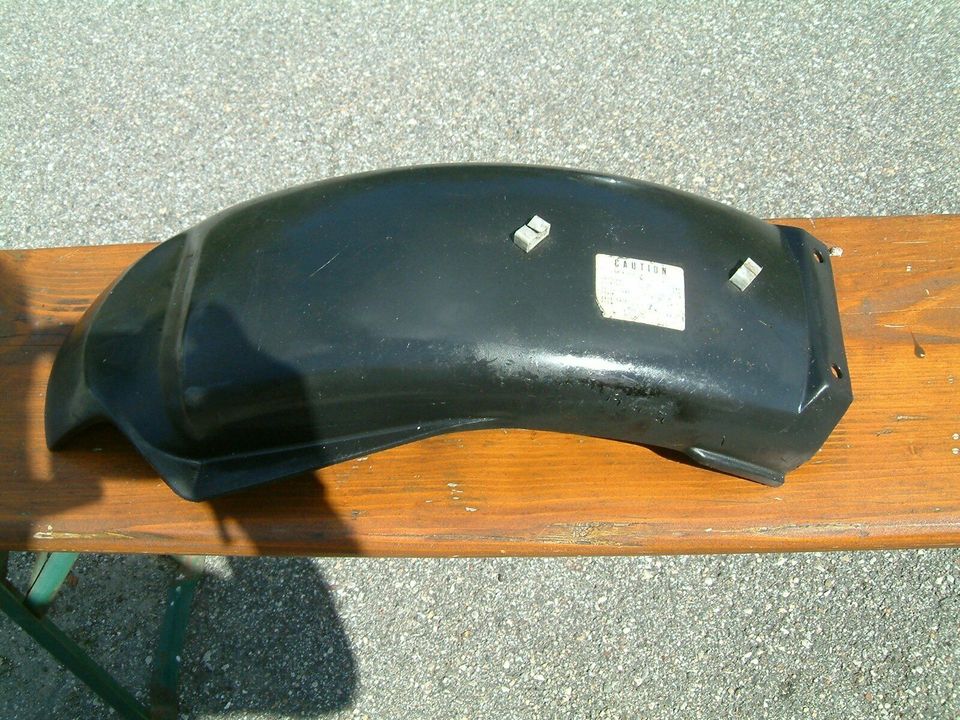 Honda CB 750 Four K1-K6 Tank Leisten Original neu 17052-300-000 in Prackenbach