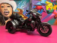 Harley-Davidson Tri Glide Ultra / FLHTCUTG 103 / 2015Trike Niedersachsen - Sassenburg Vorschau