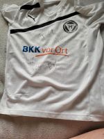 T-Shirt mit Fußball Spieler Unterschriften Nordrhein-Westfalen - Recklinghausen Vorschau