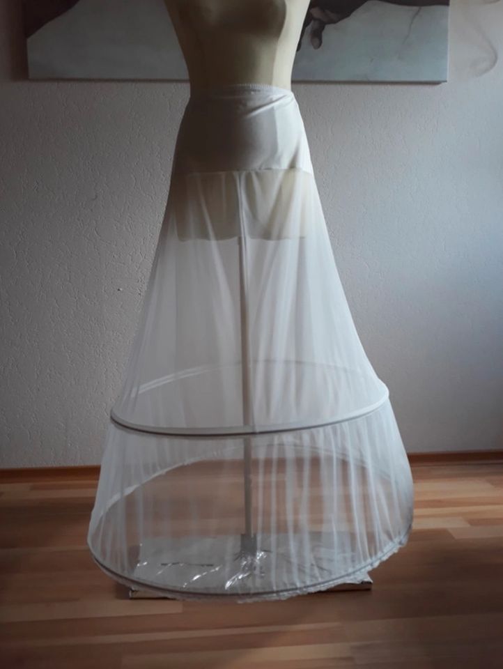 Hochzeitskleid Ivory/Elfenbein A-Linie in Ludwigshafen